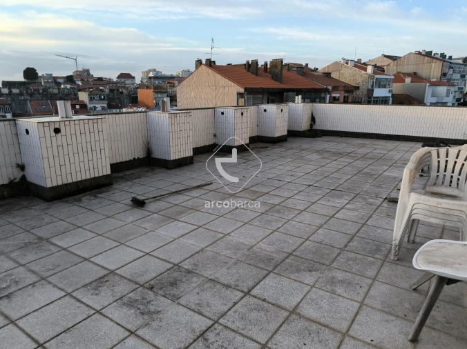 Escritório para Arrendamento em Cedofeita, Santo Ildefonso, Sé, Miragaia, São Nicolau e Vitória Foto 9