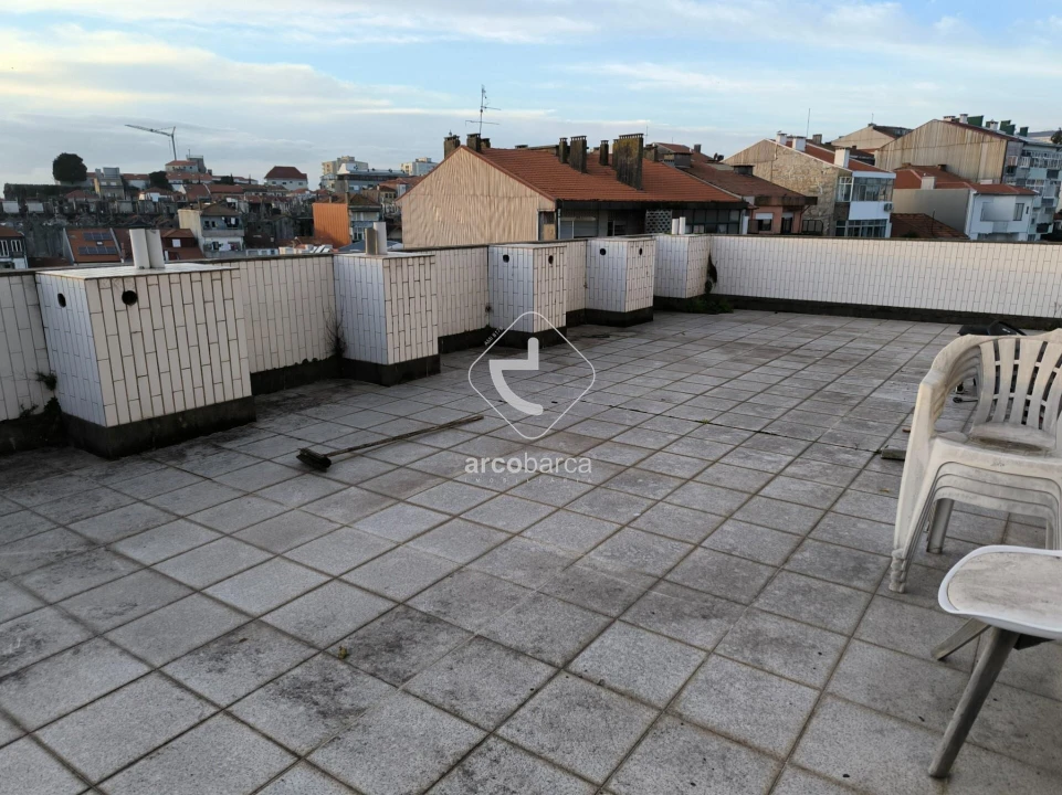 Escritório para Arrendamento em Cedofeita, Santo Ildefonso, Sé, Miragaia, São Nicolau e Vitória Foto 9