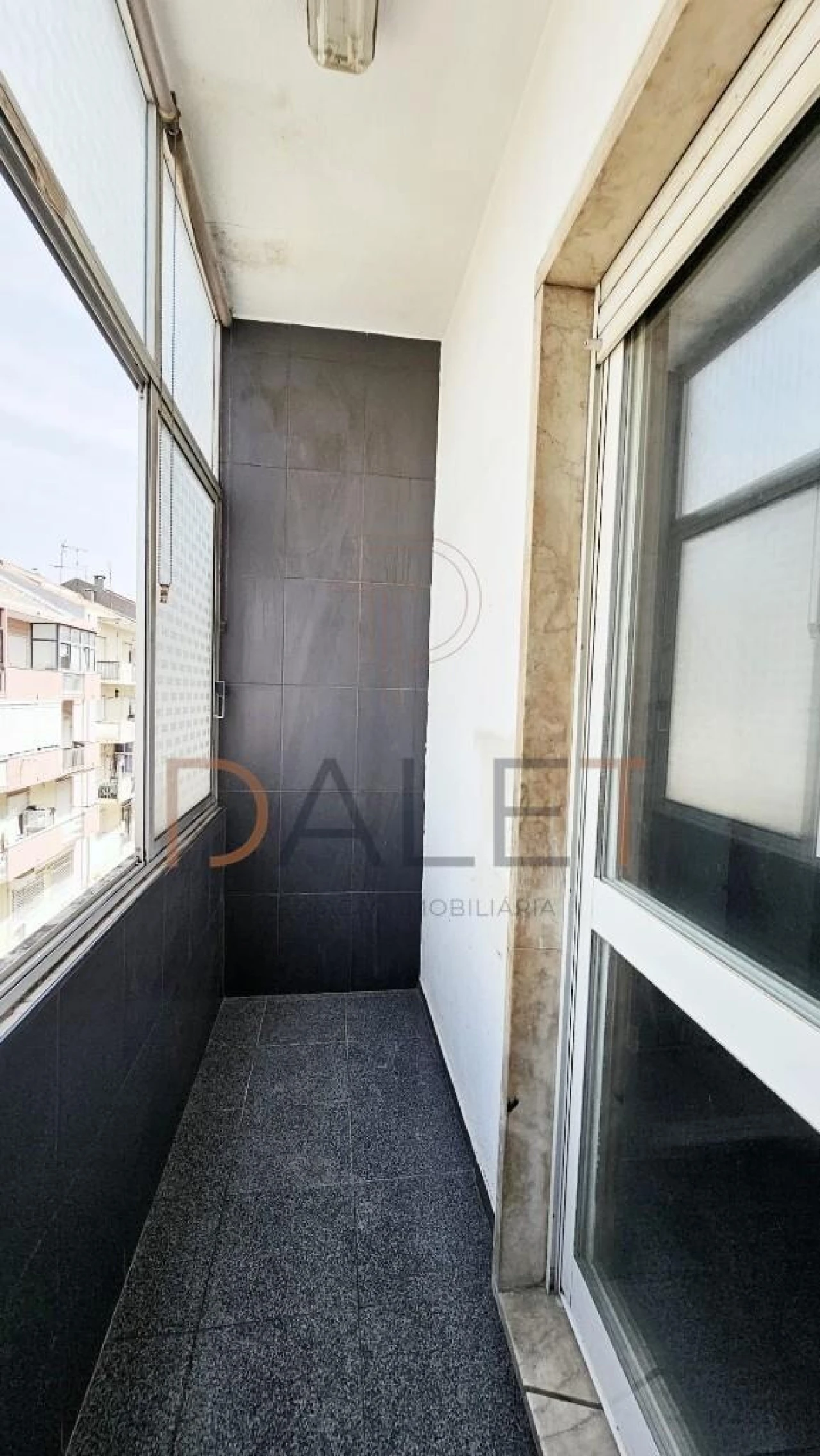 Apartamento T3 para Venda em Seixal, Arrentela e Aldeia de Paio Pires Foto 12
