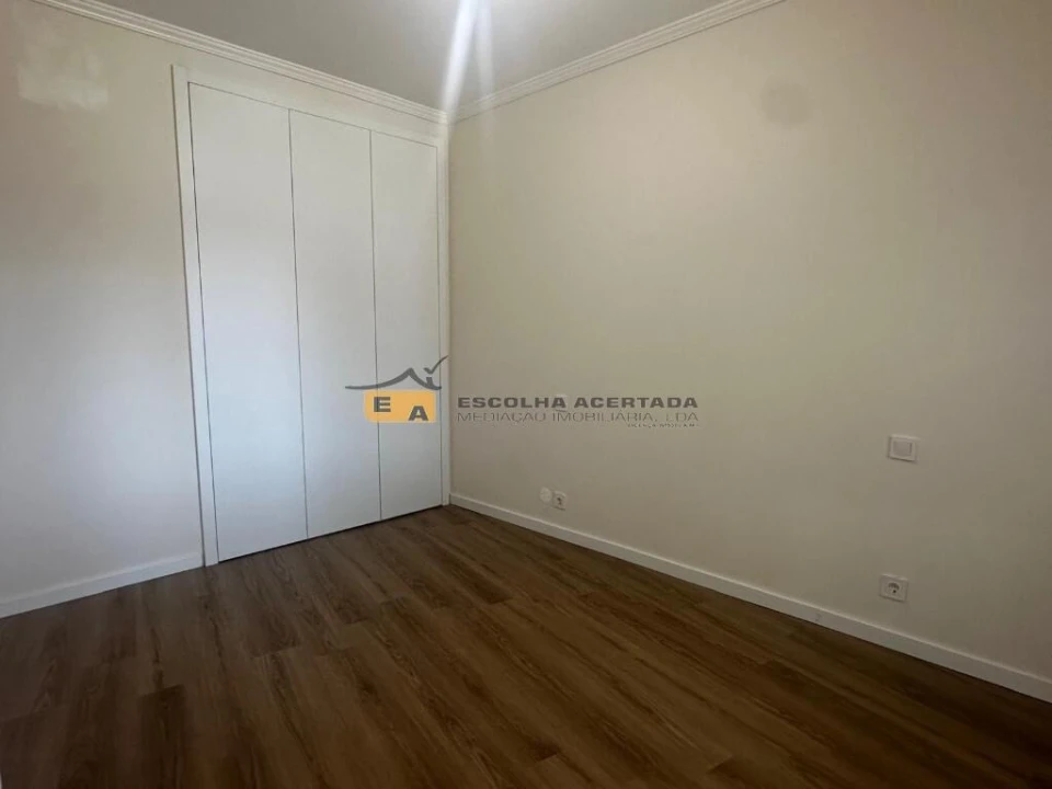 Apartamento T1 para Venda em Vila do Conde Foto 4