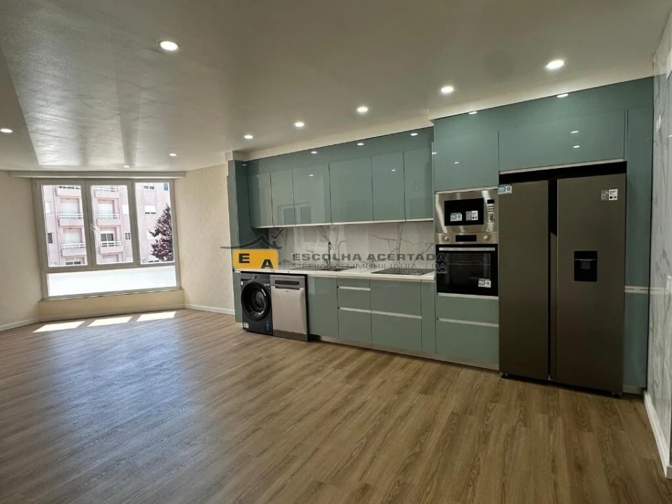 Apartamento T1 para Venda em Vila do Conde Foto 1