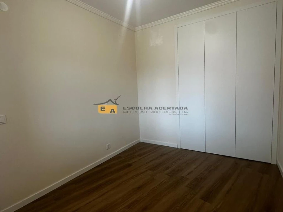Apartamento T1 para Venda em Vila do Conde Foto 5