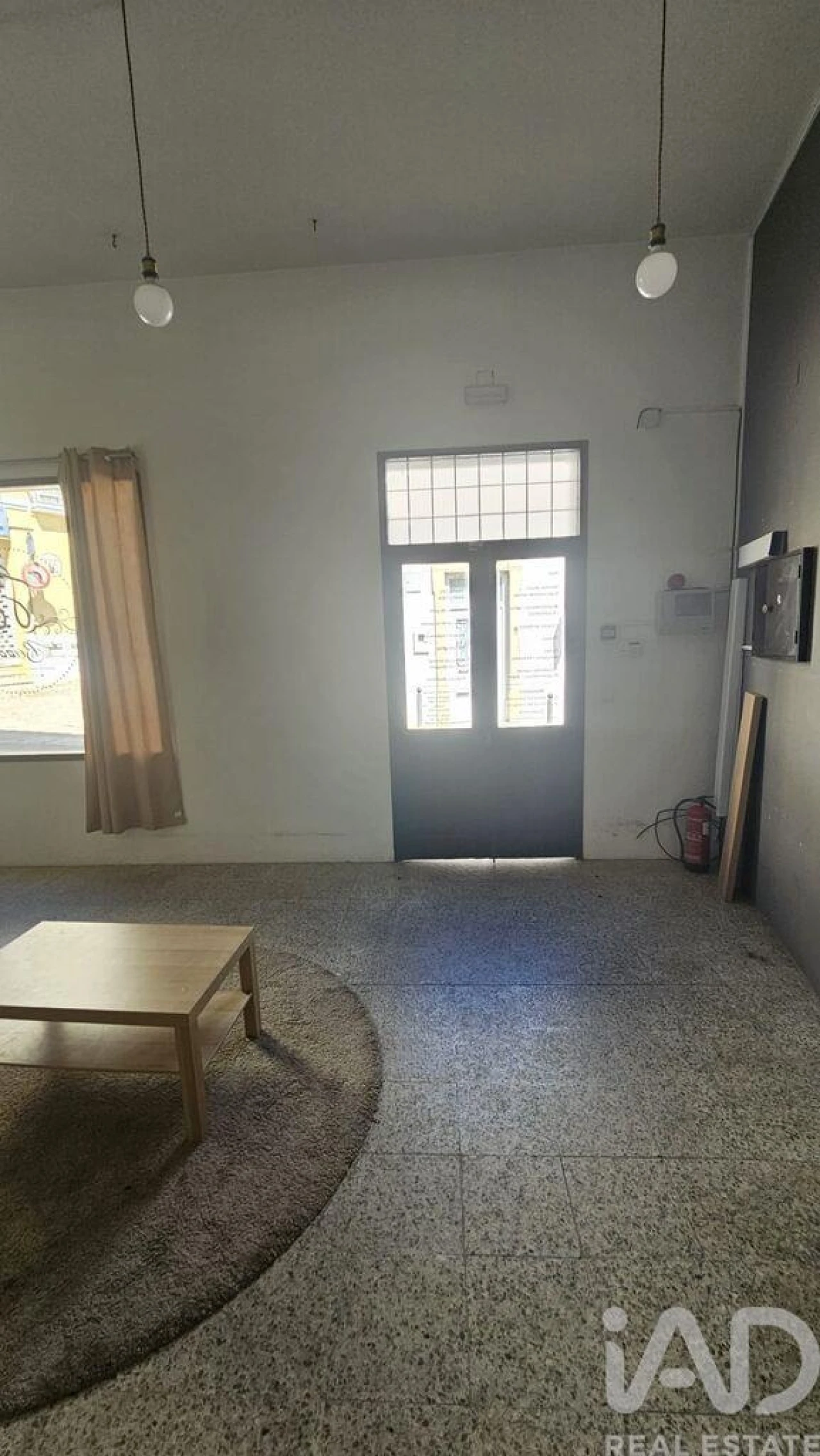 Loja para Arrendamento em Loule (São Sebastião) Foto 7