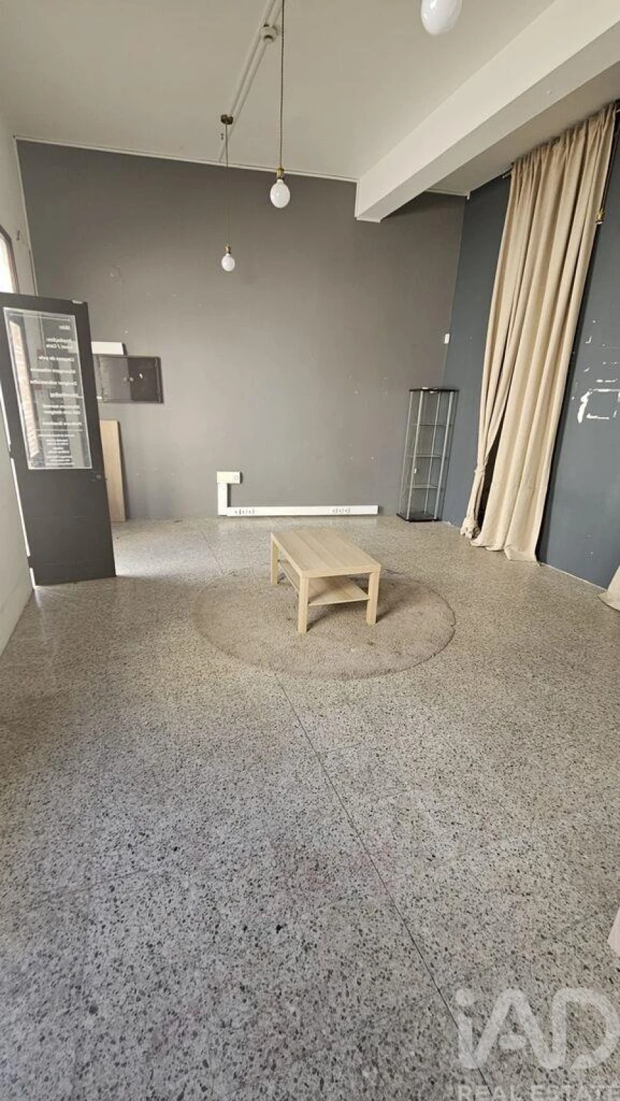 Loja para Arrendamento em Loule (São Sebastião) Foto 3
