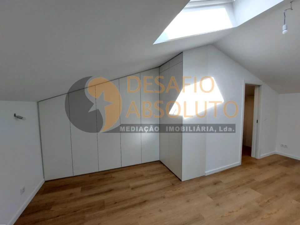 Apartamento T2 para Venda em Quinta do Conde Foto 22
