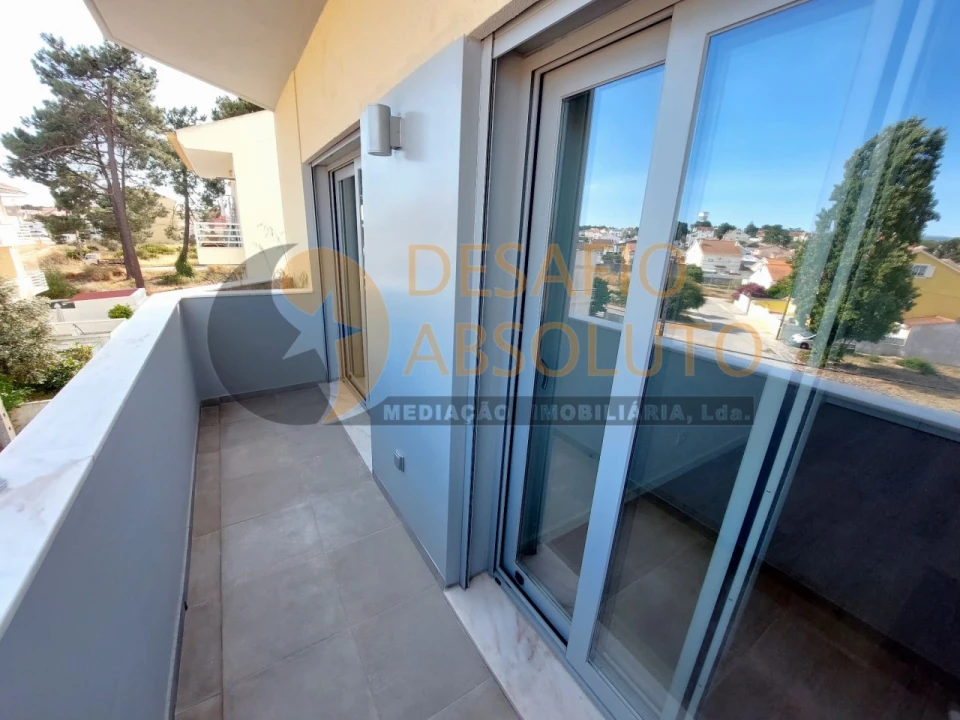 Apartamento T2 para Venda em Quinta do Conde Foto 26