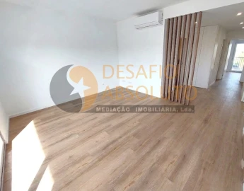 Apartamento T2 para Venda em Quinta do Conde
