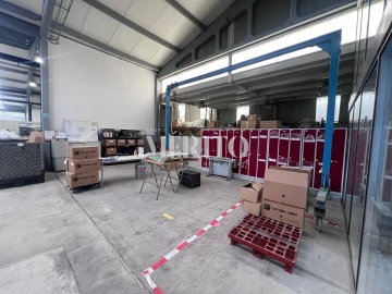 Armazém para Venda em Esmeriz e Cabeçudos
