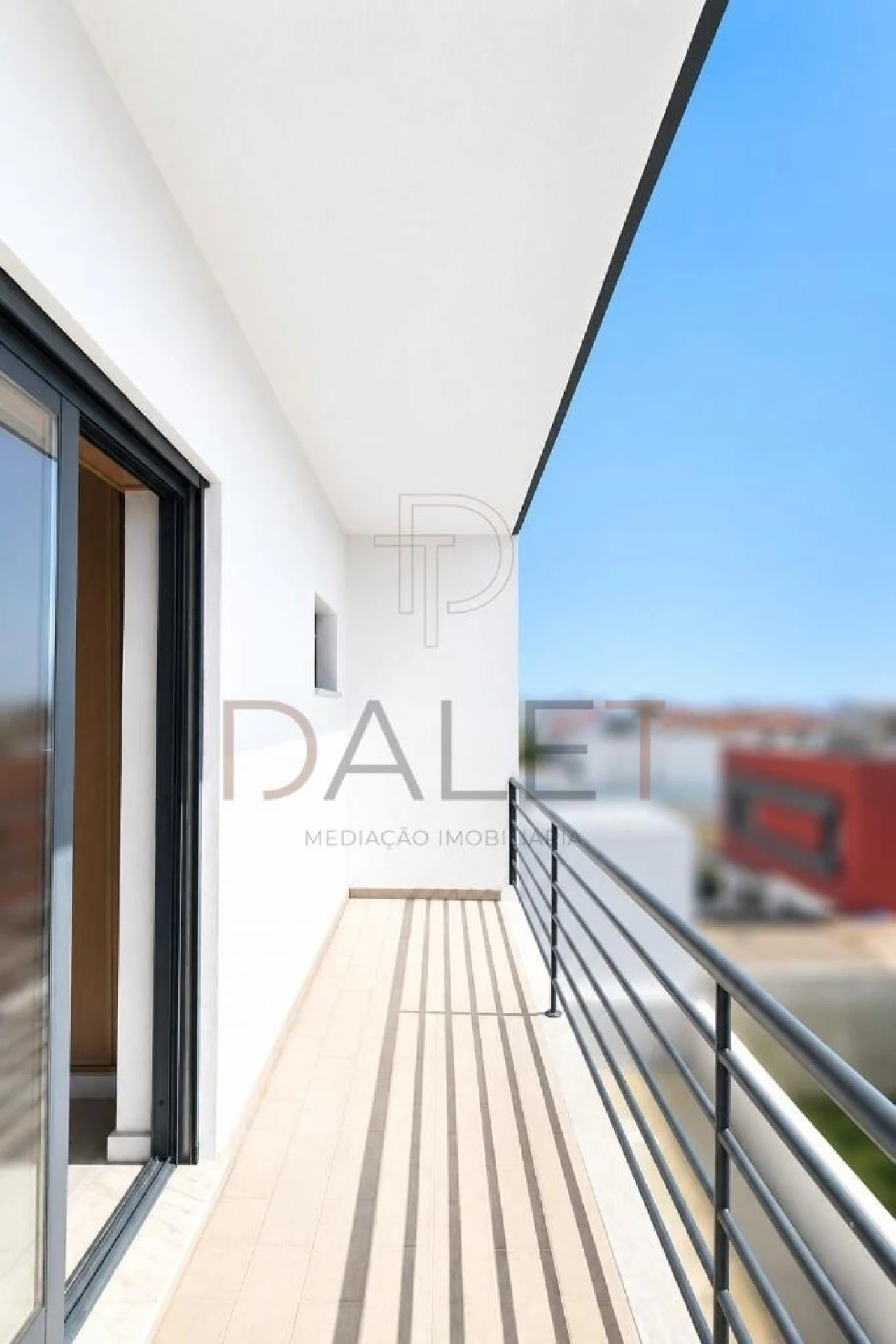 Moradia T5 para Venda em Almada, Cova da Piedade, Pragal e Cacilhas Foto 45