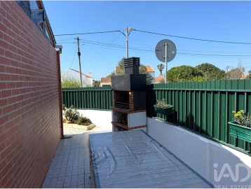 Moradia T3 para Venda em Sesimbra (Castelo)
