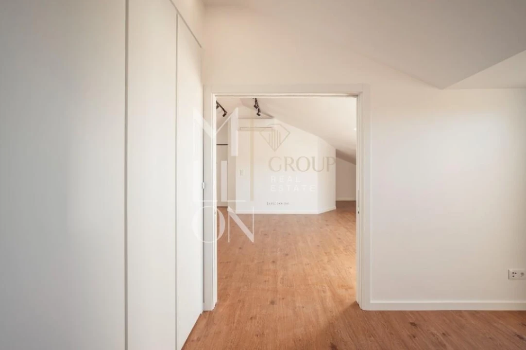 Apartamento T1 para Venda em Areeiro Foto 29