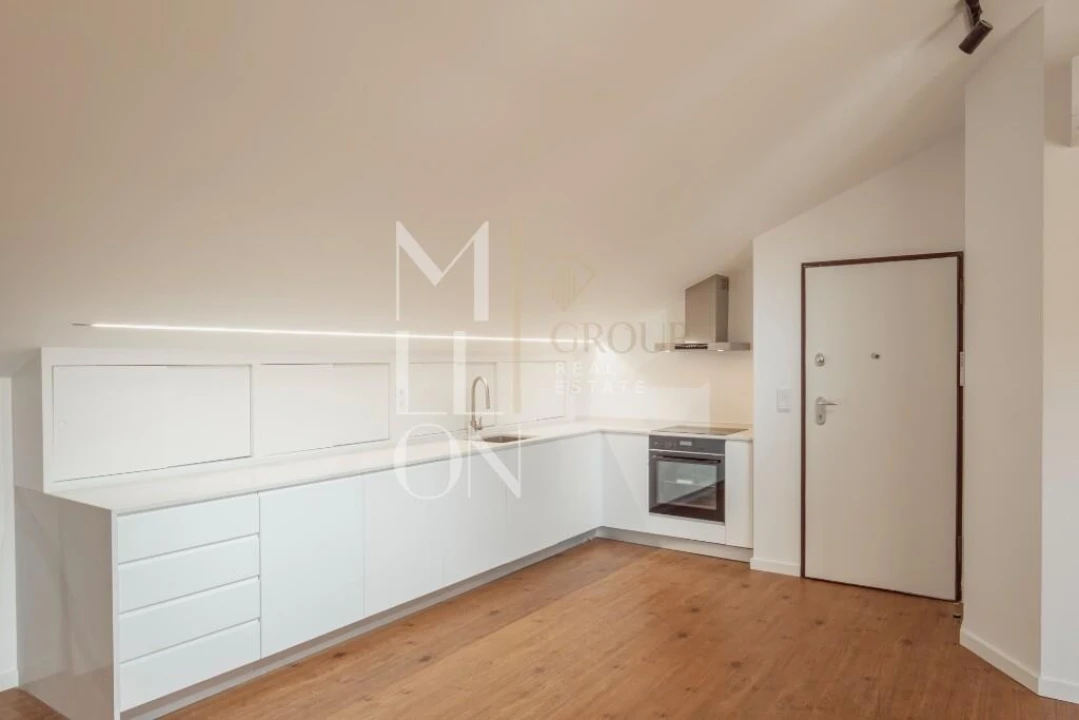 Apartamento T1 para Venda em Areeiro Foto 8