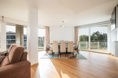 Apartamento T4 para Venda em Santo Antonio dos Olivais