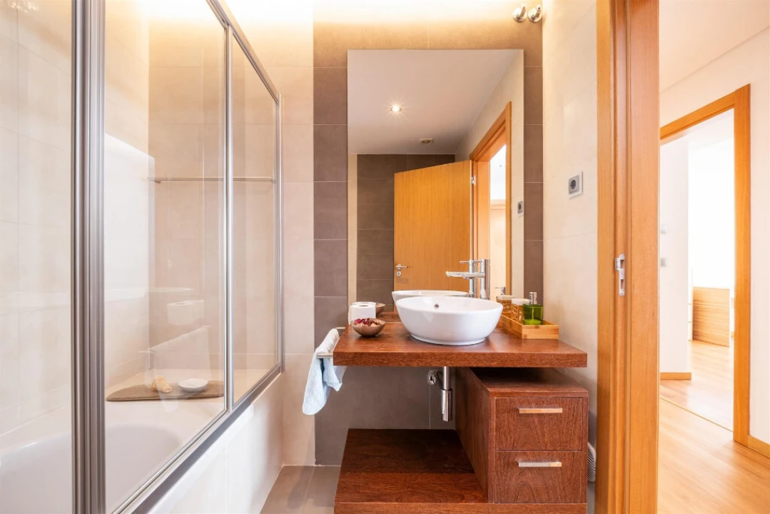 Apartamento T4 para Venda em Santo Antonio dos Olivais Foto 6