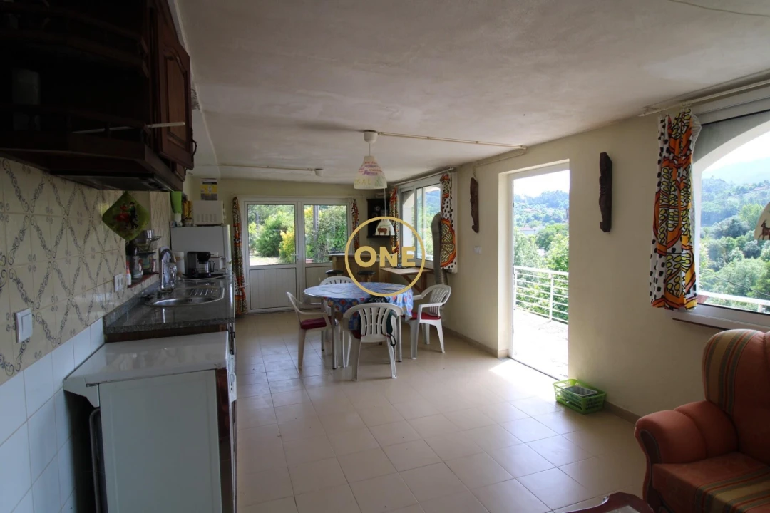 Moradia T5 para Venda em Valdreu Foto 27