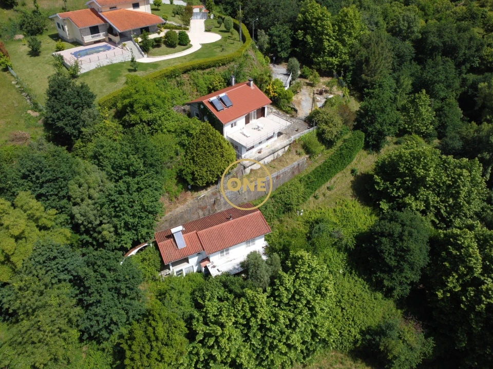 Moradia T5 para Venda em Valdreu Foto 4