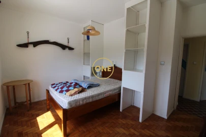 Moradia T5 para Venda em Valdreu