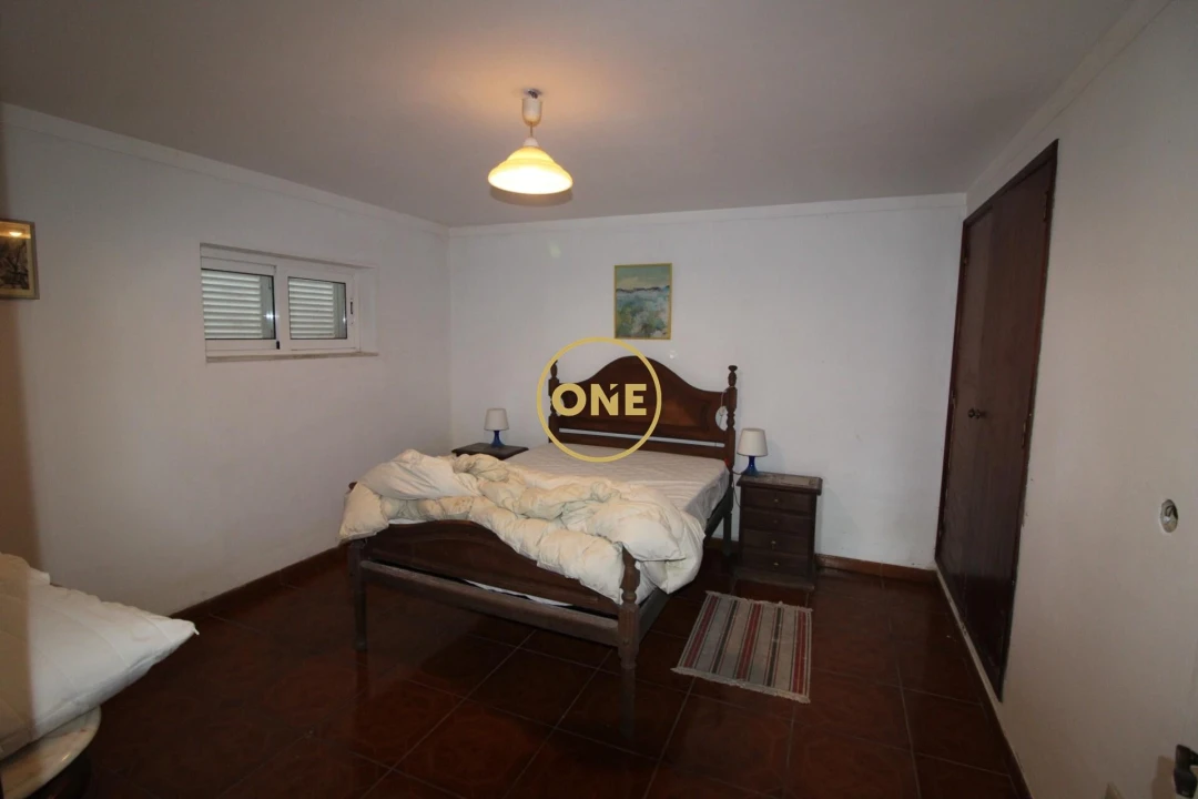 Moradia T5 para Venda em Valdreu Foto 23
