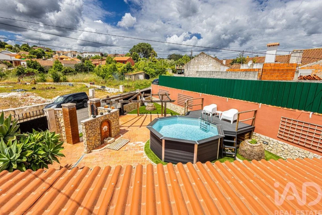 Moradia T3 para Venda em Alguber Foto 31