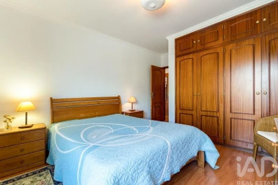 Apartamento T2 para Venda em Lagos (São Sebastião e Santa Maria)