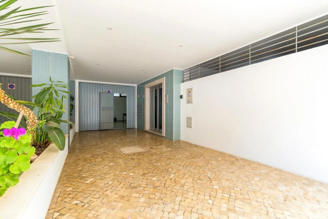 Apartamento T2 para Venda em Lagos (São Sebastião e Santa Maria) Foto 23