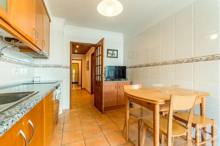 Apartamento T2 para Venda em Lagos (São Sebastião e Santa Maria) Foto 10
