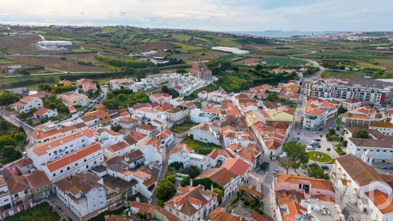 Prédio para Venda em Lourinhã e Atalaia Foto 5