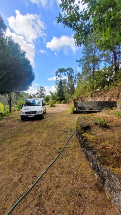 Moradia T4 para Venda em Mosteiro