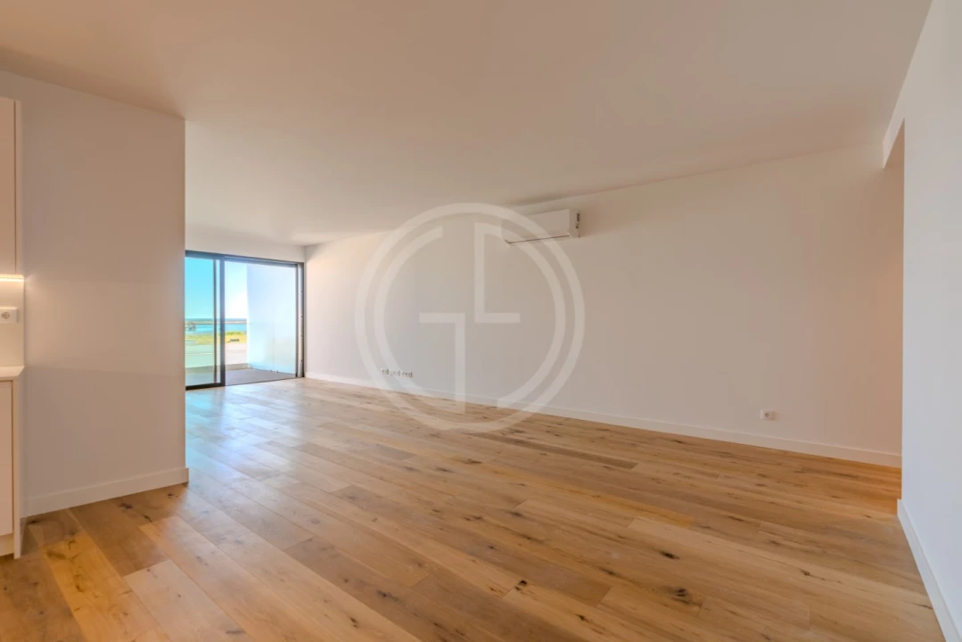 Apartamento T3 para Venda em Moncarapacho e Fuseta Foto 3