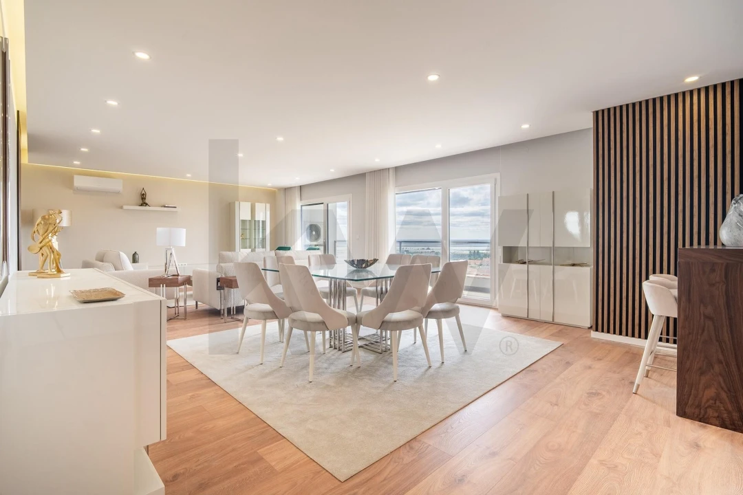 Apartamento T3 para Venda em Alverca do Ribatejo e Sobralinho Foto 1