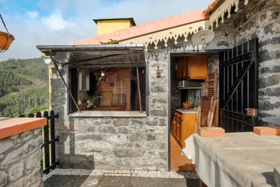 Moradia T3 para Venda em Arco da Calheta