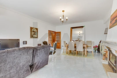 Apartamento T3 para Venda em Carnide