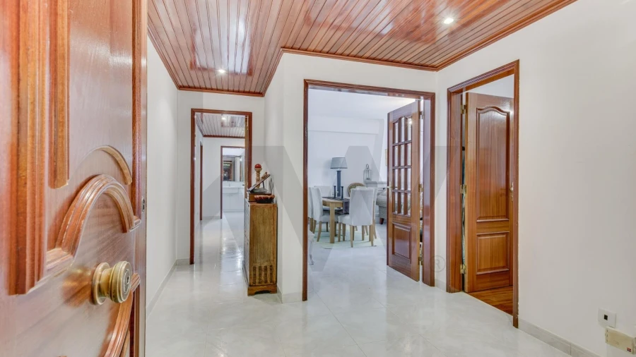 Apartamento T3 para Venda em Carnide