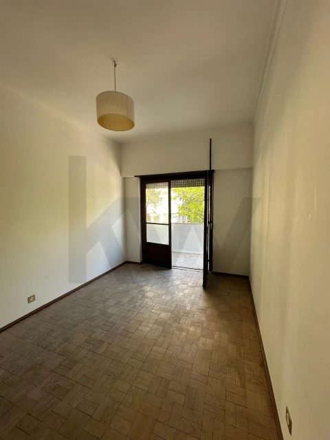 Apartamento T2 para Venda em Póvoa de Santa Iria e Forte da Casa