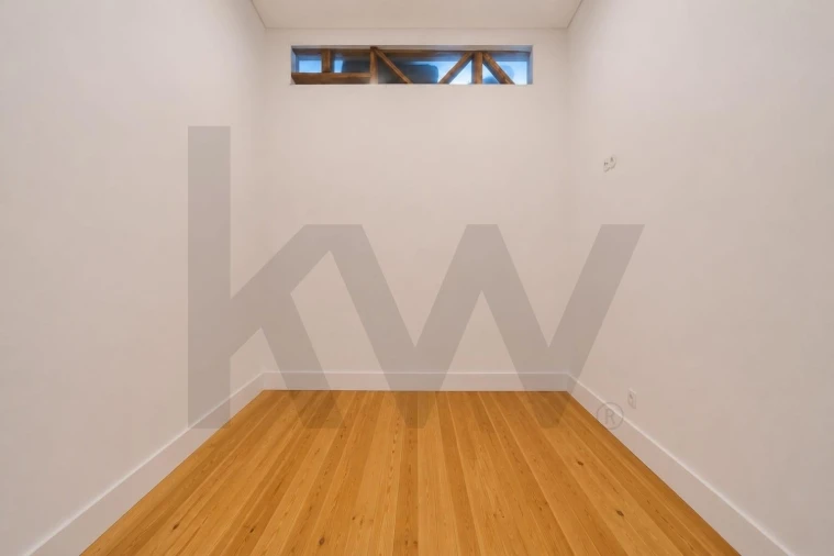 Apartamento T2 para Venda em São Vicente Foto 10