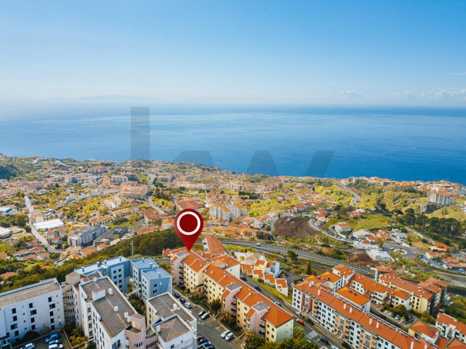 Apartamento T3 para Venda em Caniço Foto 35