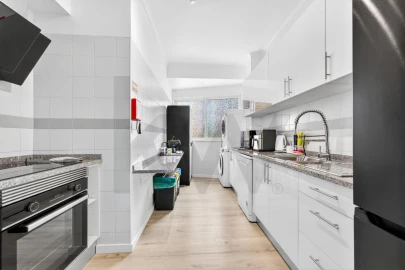 Apartamento T3 para Venda em Caniço