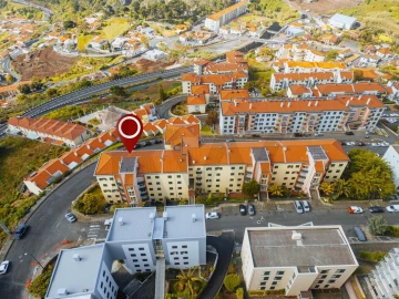 Apartamento T3 para Venda em Caniço