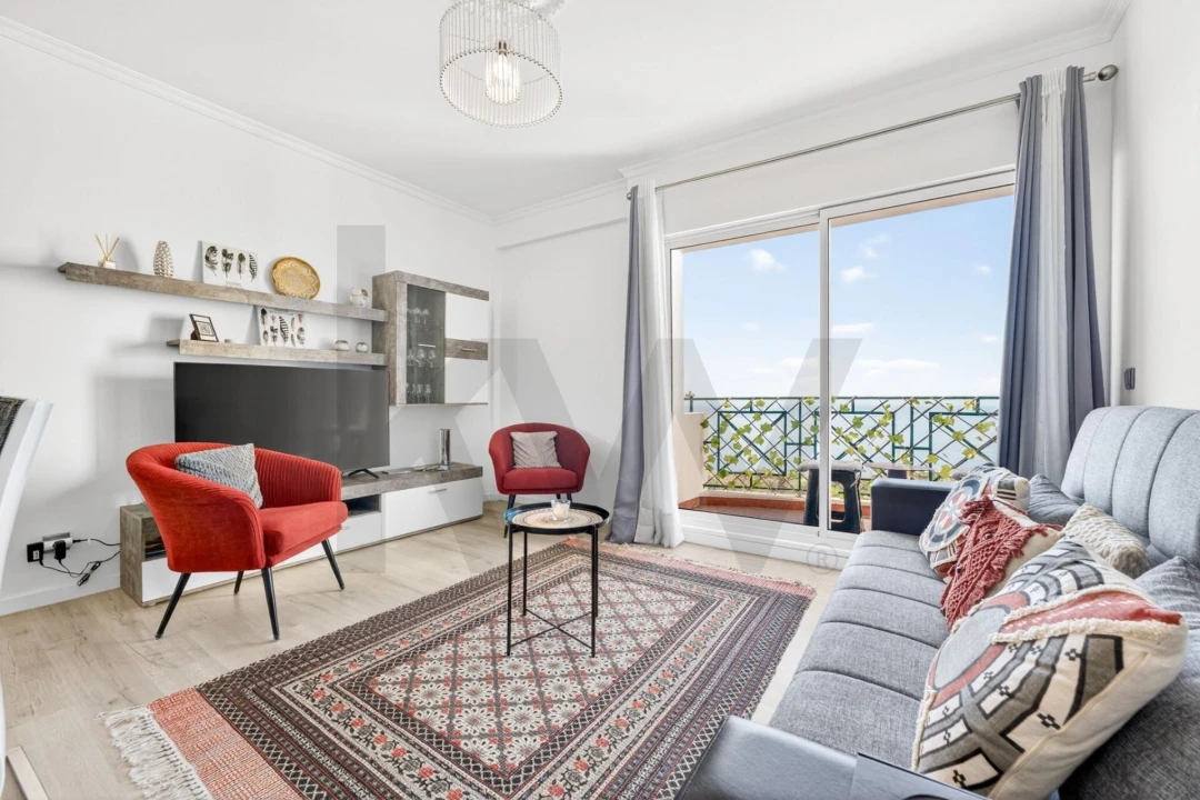 Apartamento T3 para Venda em Caniço Foto 3