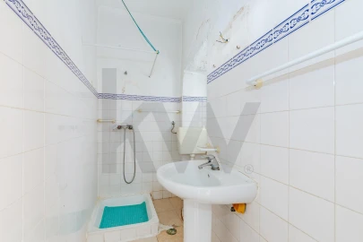 Apartamento T2 para Venda em Santa Maria Maior