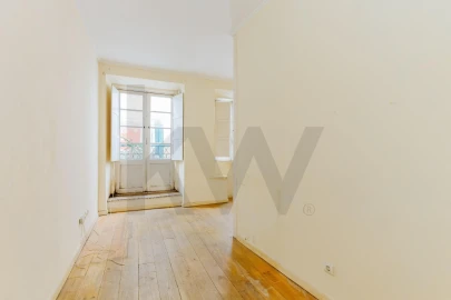 Apartamento T2 para Venda em Santa Maria Maior