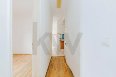 Apartamento T2 para Venda em Santa Maria Maior
