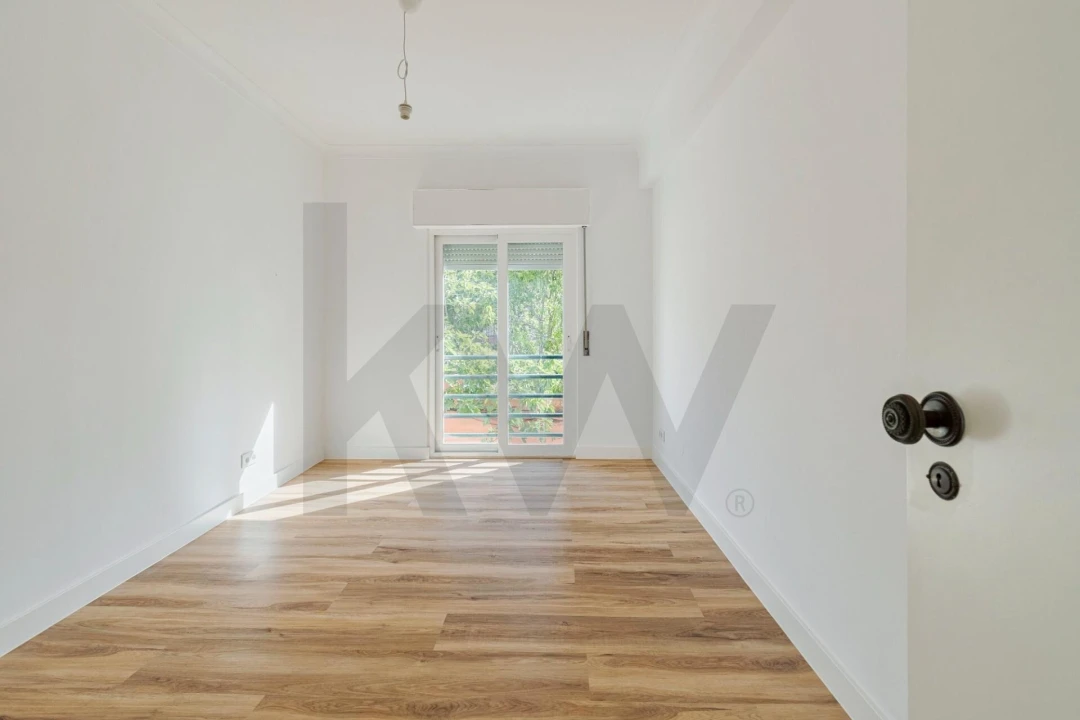 Apartamento T3 para Arrendamento em União das Freguesias de Setúbal Foto 13