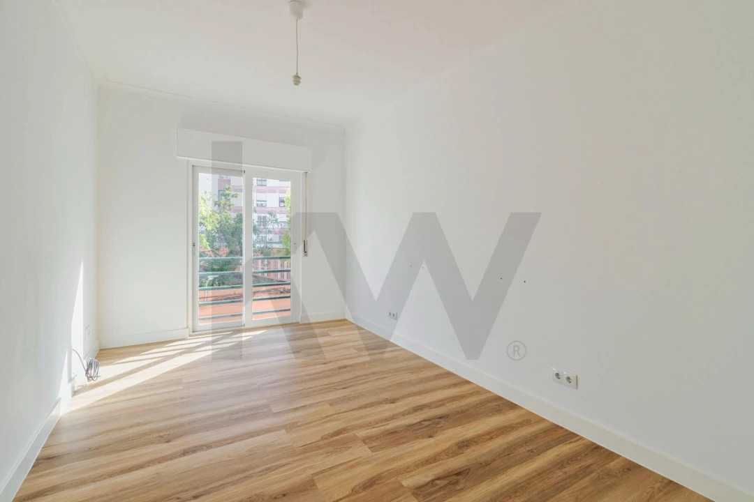Apartamento T3 para Arrendamento em União das Freguesias de Setúbal Foto 15
