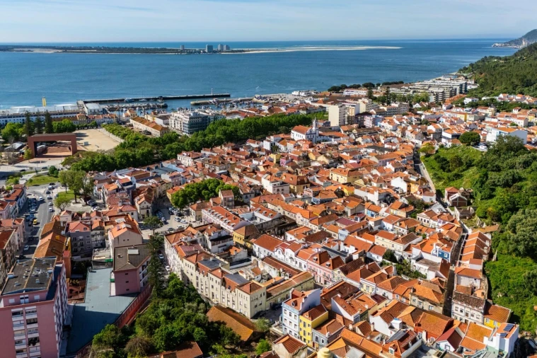 Apartamento T3 para Arrendamento em União das Freguesias de Setúbal Foto 33