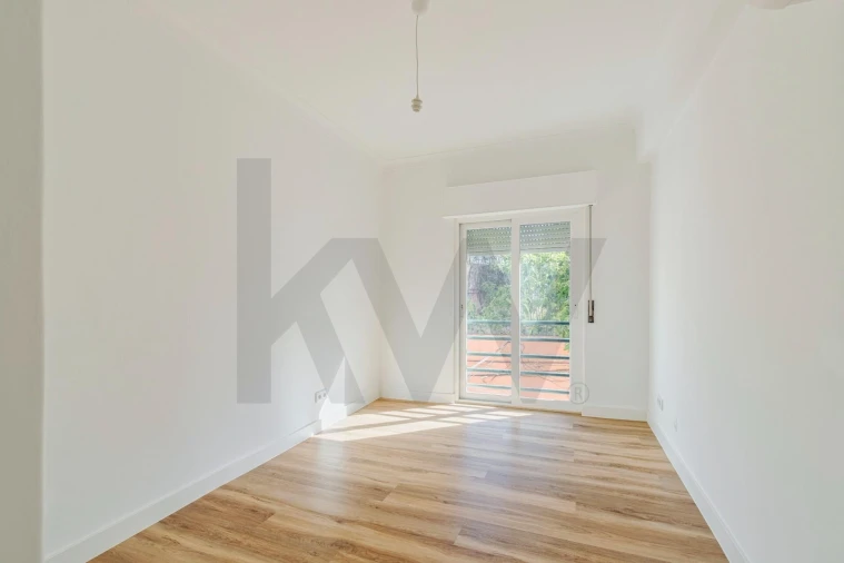 Apartamento T3 para Arrendamento em União das Freguesias de Setúbal Foto 11