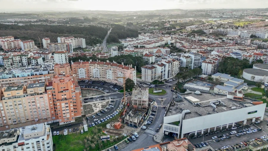Apartamento T3 para Venda em Rio de Mouro Foto 13