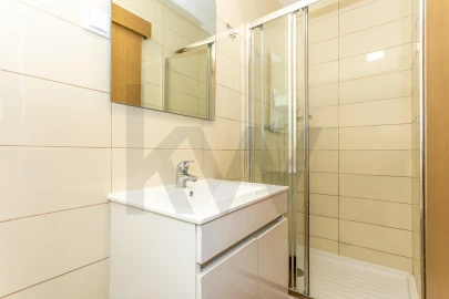 Apartamento T1 para Venda em Alcantara