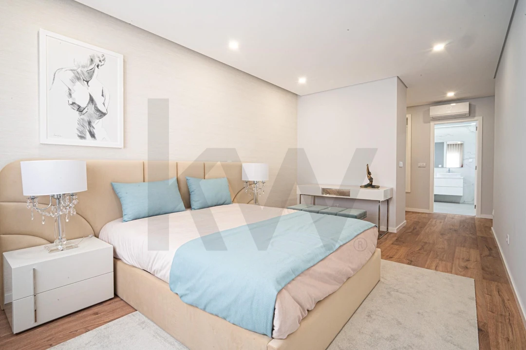 Apartamento T4 para Venda em Alverca do Ribatejo e Sobralinho Foto 12