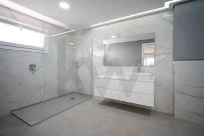 Apartamento T4 para Venda em Alverca do Ribatejo e Sobralinho